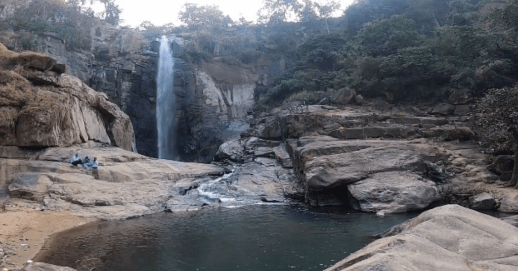 PAWAI WATERFALL BALRAMPUR