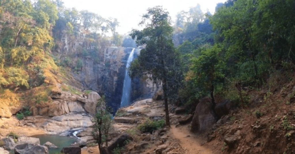 PAWAI WATERFALL BALRAMPUR